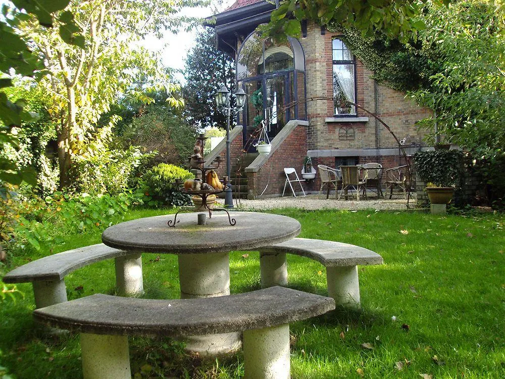 B&B De Vijf Zuilen Bruges Bed & Breakfast