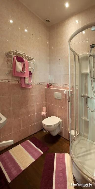 B&B De Vijf Zuilen Brugge Bed & Breakfast